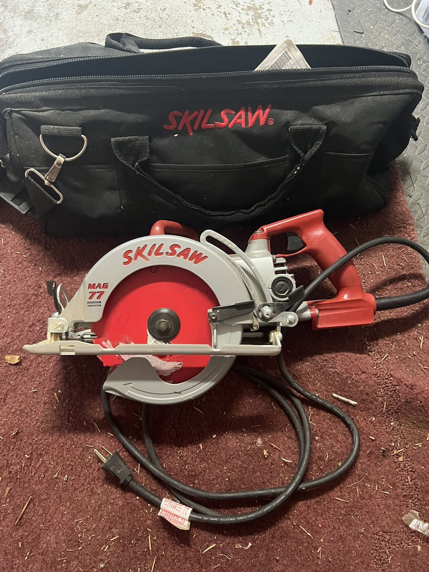 Skilsaw 7 1/4” Worm Drive Saw