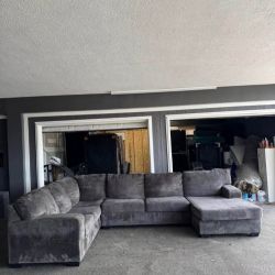 Large Dark Gray Ashley Sectional