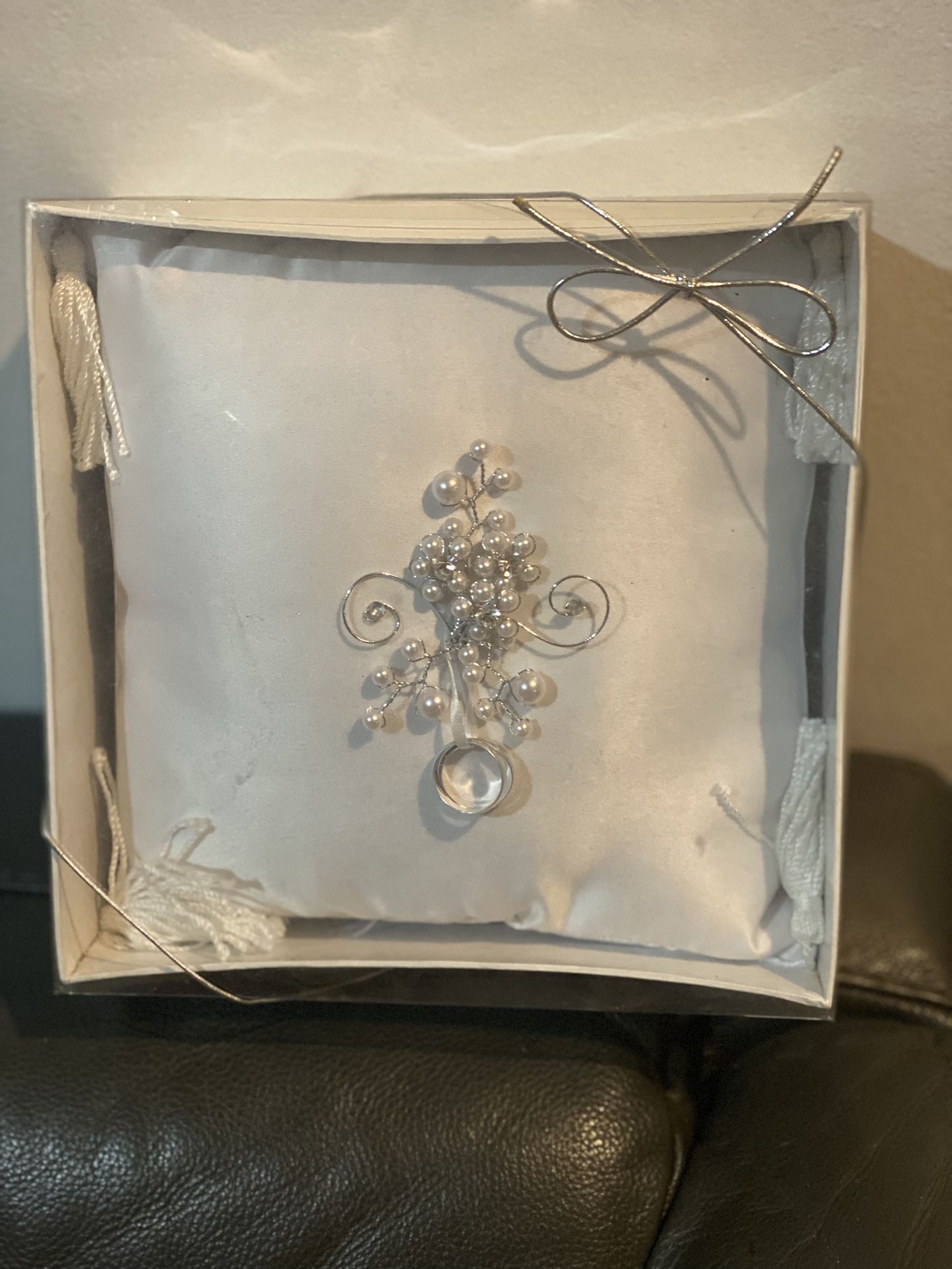 Ring Pillow - Wedding Accessories - Brand New