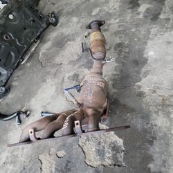 16 Ford C_max Exhaust Pipe Manifold Assembly