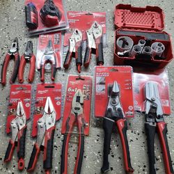 Milwaukee Pliers Hole Saws Set