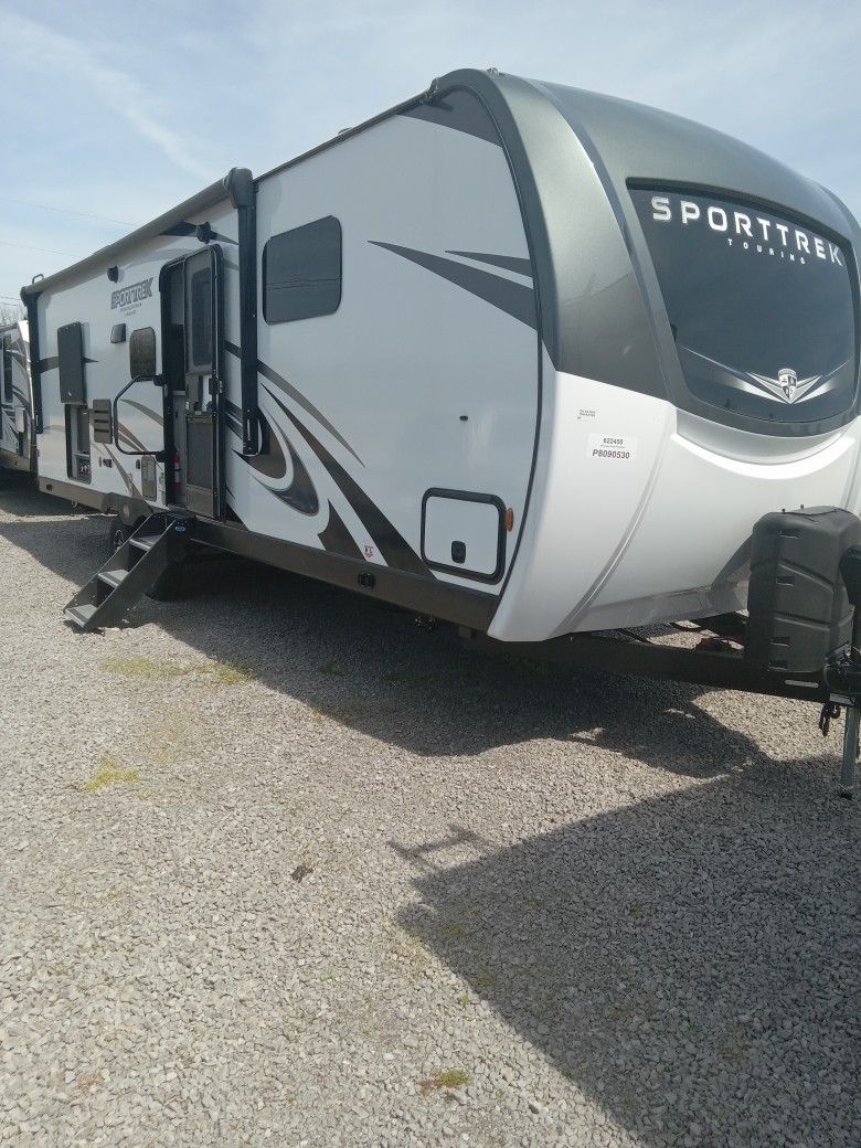 2023 Venture RV Sporttrek 302VRB