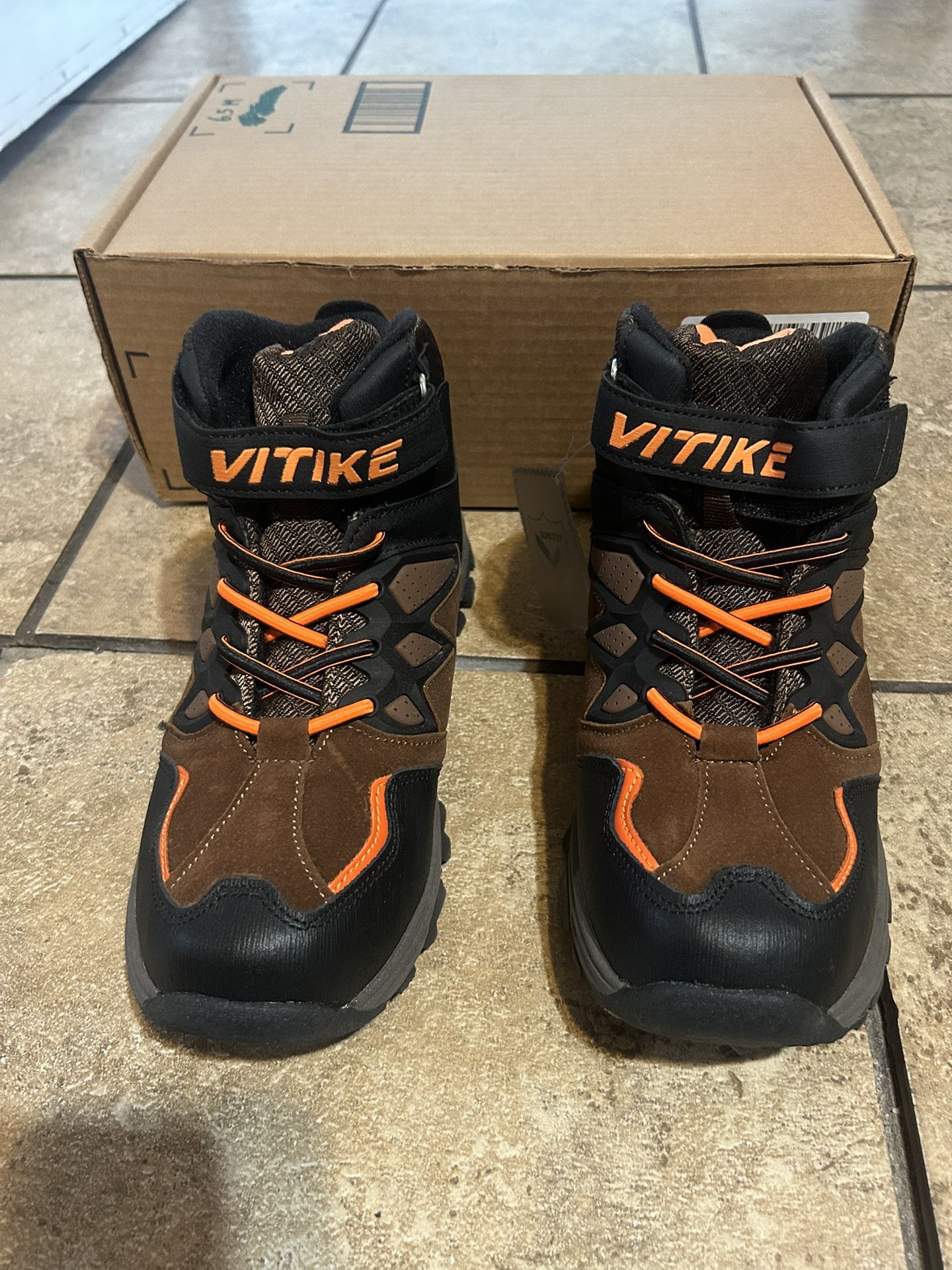 Snow Hiking Boots 6.5 Men Orange Brown Black
