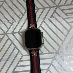 Apple Watch Ultra Model Large 49mm Titanium 