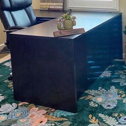 Office L Shape Desk in used good conditions