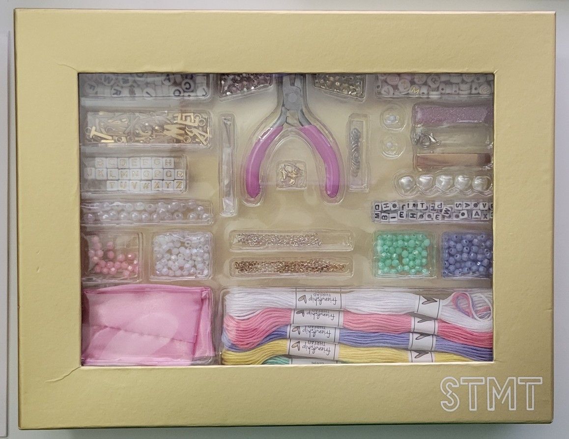 DIY Personalized Accessories Kit, STMT, Ages 8+