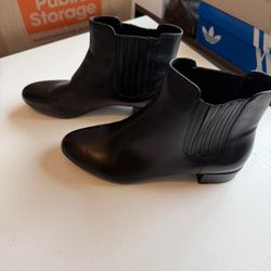Marc Fisher Kellen Black Leather Ankle Boots Size 8M