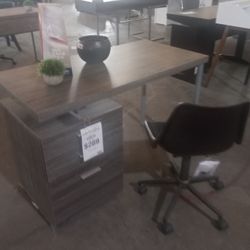 Office Desk With File Cabinet And Drawer ( Ask for Jose)