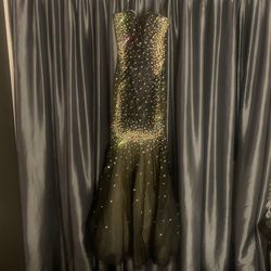 Black Formal Gown With Rhinestone’s