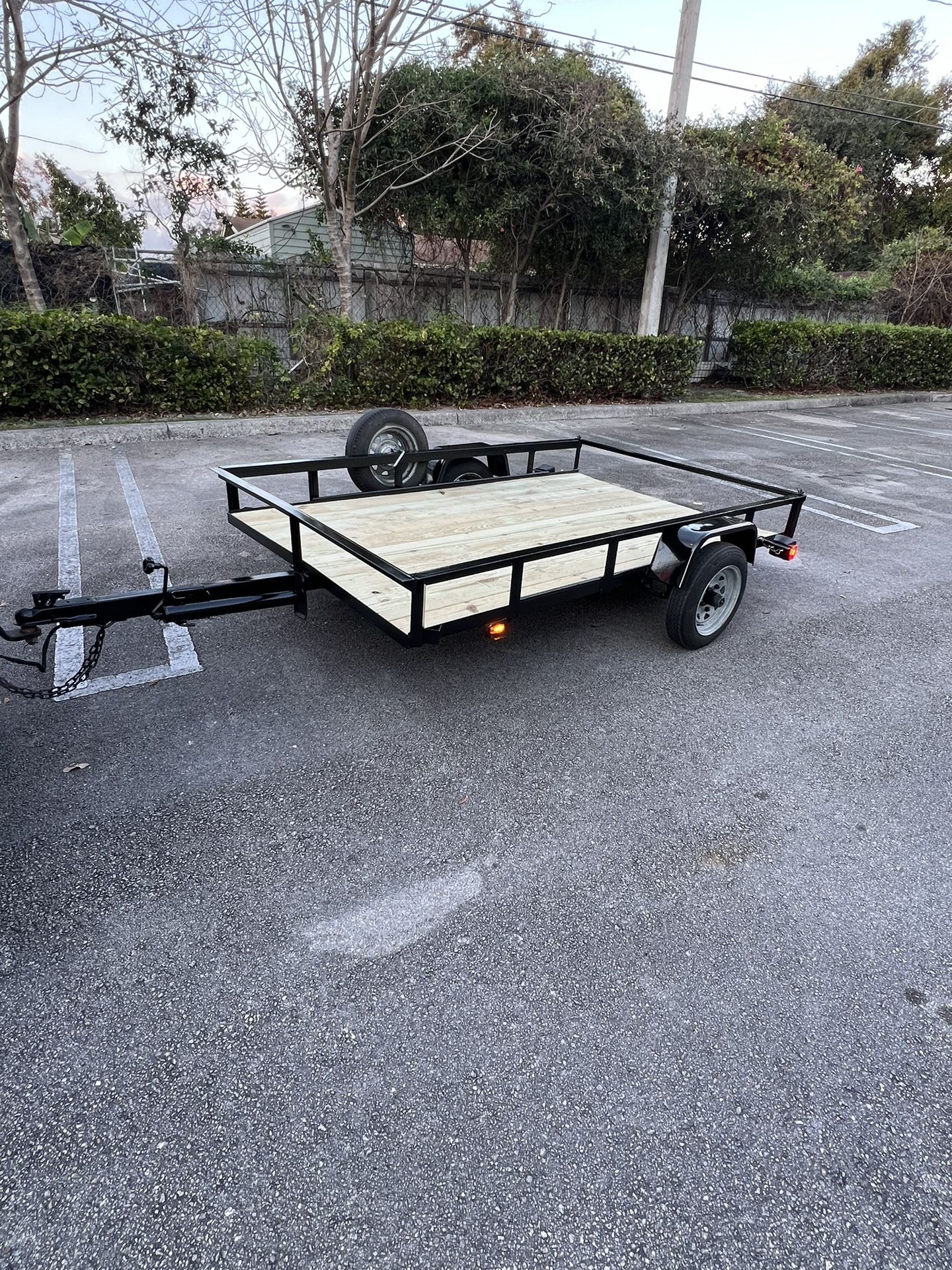 5x8 Utility Trailer