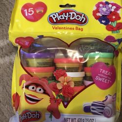 15 - 1oz Of 6 Different Colors Play-Doh