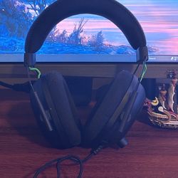 Wired Razer Headphones Blackshark V2