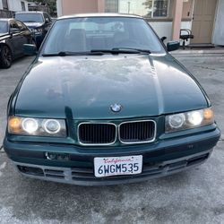 1993 BMW 325i