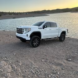 2022 GMC Sierra