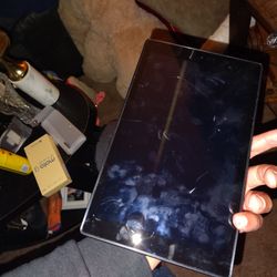 Amazon Kindle Fire HD 10 7th Generation 