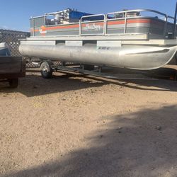 Pontoon Boat