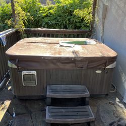 Jacuzzi Hot tub 