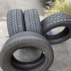 4 used tires 275 60r20 
3 tires Michelin 
i tire Toyo AT111 open country $250.00 all 4