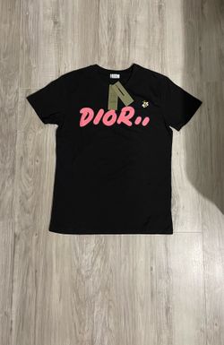 ✨New Dior x KAWS T-Shirt (Small)
