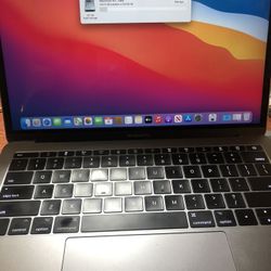 Apple MacBook Pro Retina 13” 2017 Laptop