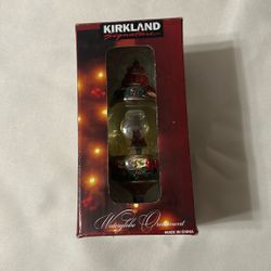 Water globe Ornamental  Christmas Decoration 