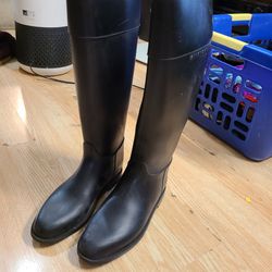 Authentic Givenchy Black Rubber Rain Boots Sz 38 US Sz 7 