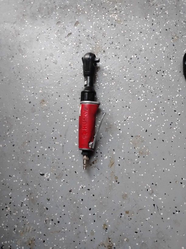 Husky Air Ratchet