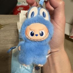 POP MART Labubu V4 The Monsters Pin For Love Alphabet Plush Pendant - Letter O