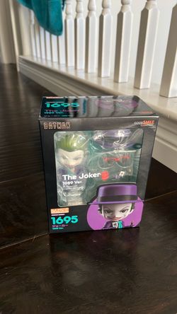 NEW Joker figure