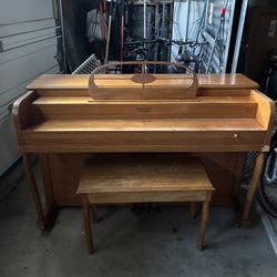 Piano - Lester – 1960 Stand-up 