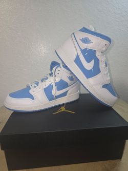 Air Jordan 1  Baby Blue Sneakers