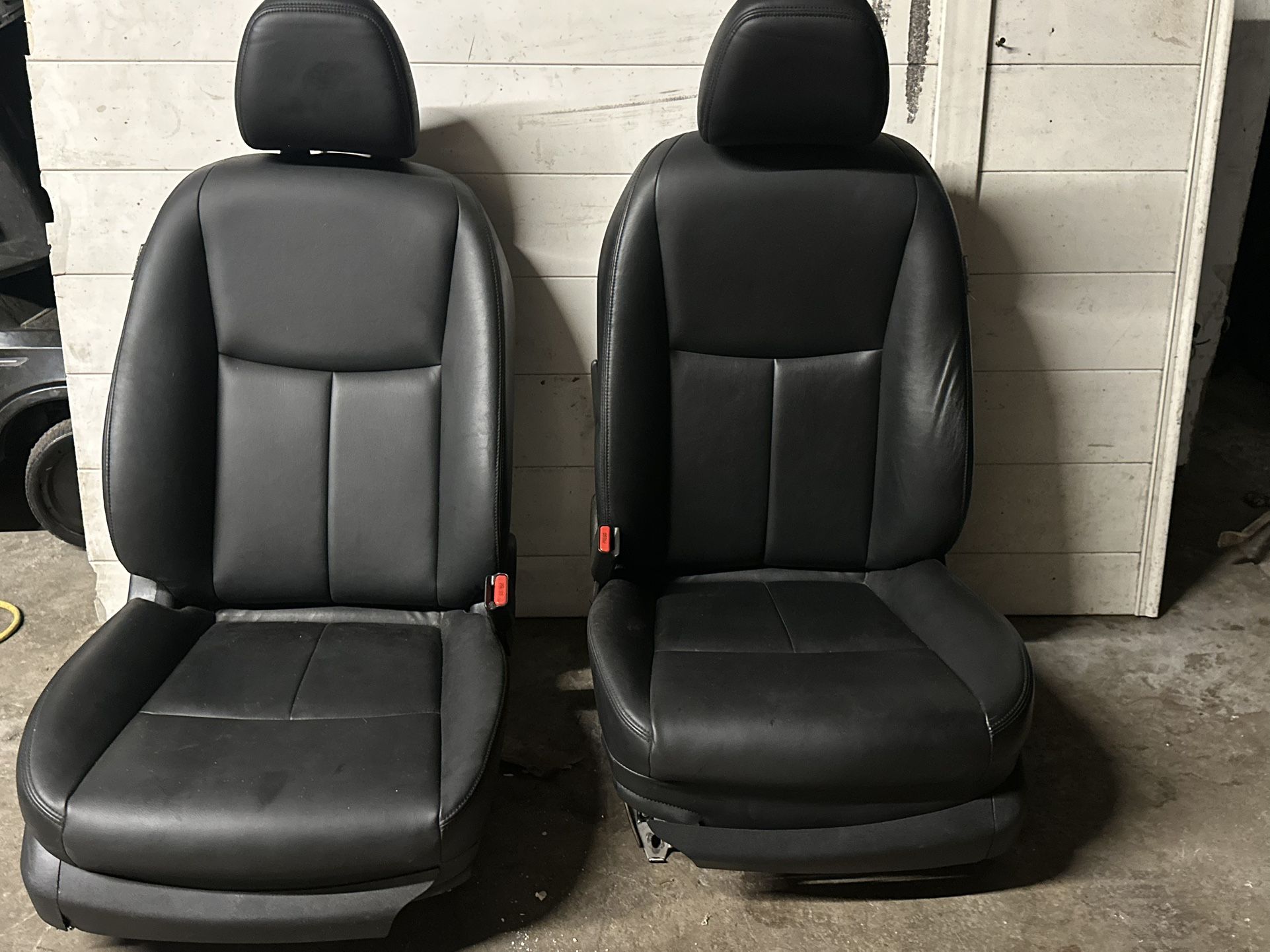 Q50 Seats