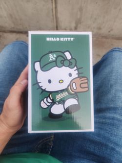 Hello kitty Athletics
