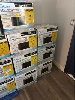 NEW Black 5k BTU Midea