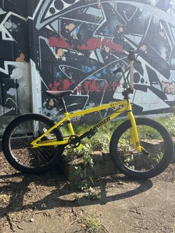 Gt Slammer 20” BMX Bike for Sale in Garden City South, NY