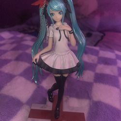 Toy figurine [Hatsune Miku]