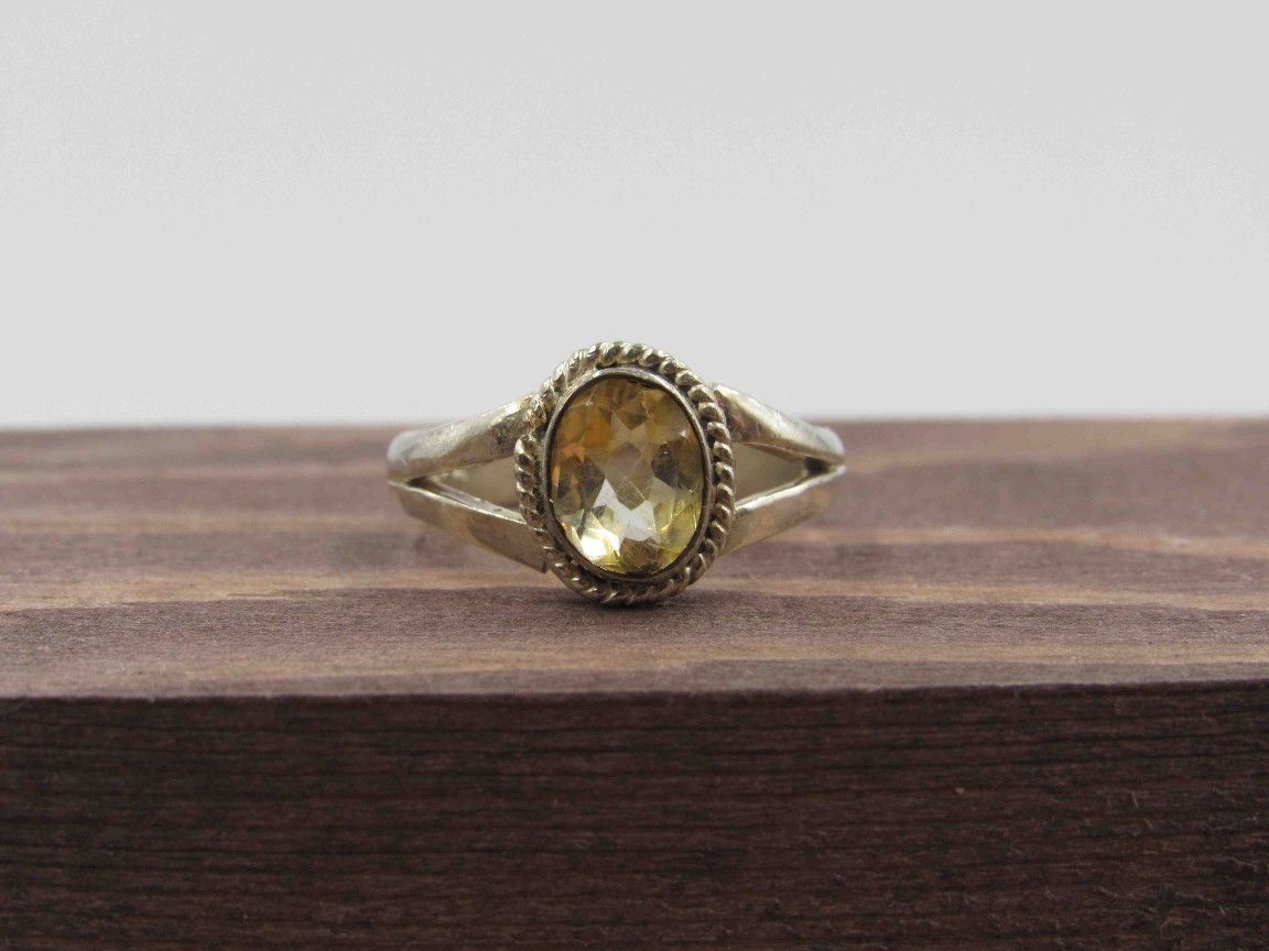 Size 7 Sterling Silver Rustic Citrine Gemstone Band Ring Vintage Statement Engagement Wedding Promise Anniversary Cocktail Friendship