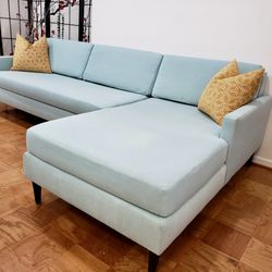 Sectional Sofa in excellent Condition!