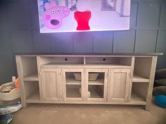 Tv stand
