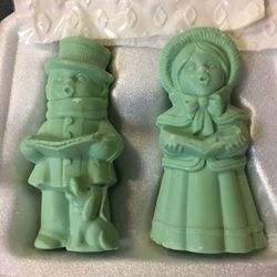 Vintage Avon Christmas Carollers Soap