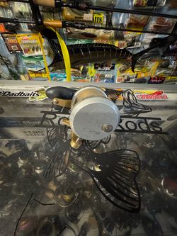 Accurate Left handed fury 500 lever drag conventional salt water fishing reel