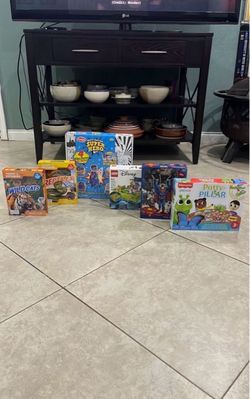 Smibo Create Your Own Super Hero Kit, Lego Peter Pan & Wendy 111 Pieces, Patty Pillar Game, Superman 3D Puzzle, Pocket Explorers Books