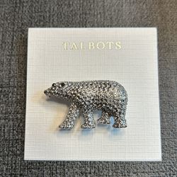 NWOT Talbots Polar Bear Pin