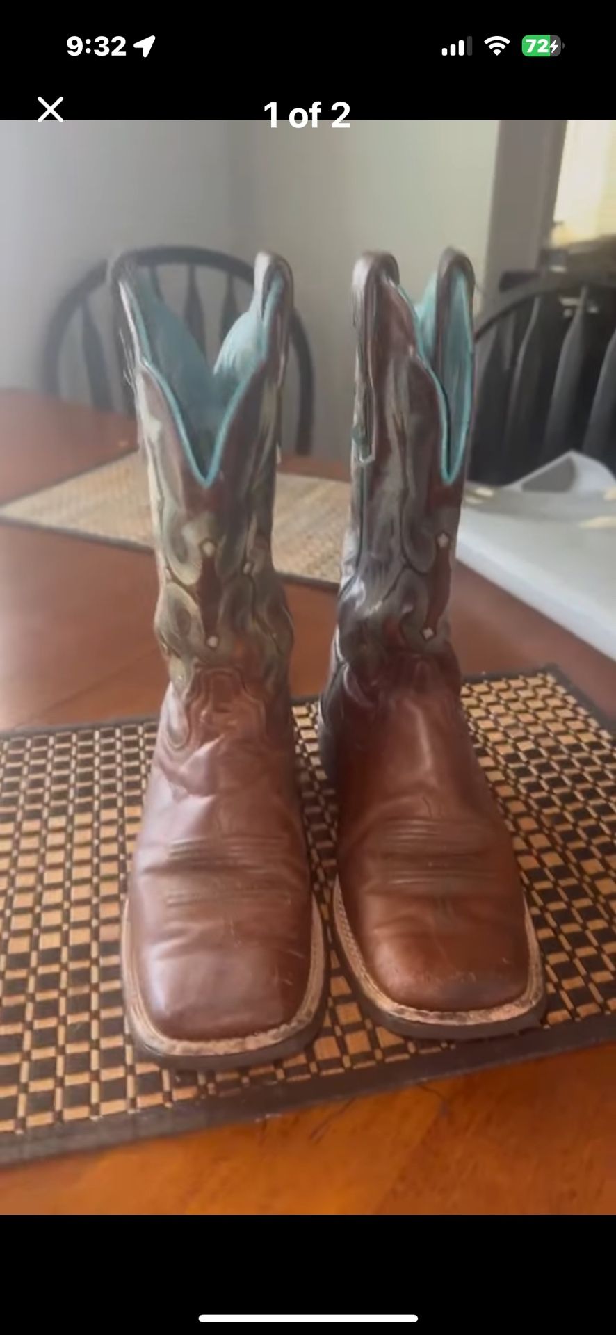 Women’s Size 6 Ariat boots