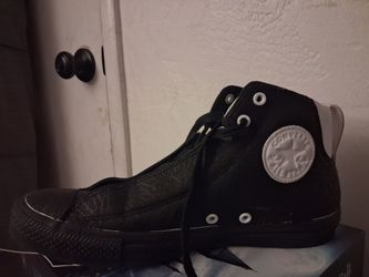 Converse Chuck Taylor Sneakers