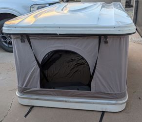 DANCHEL OUTDOOR Hardshell Rooftop Tent for 2 People