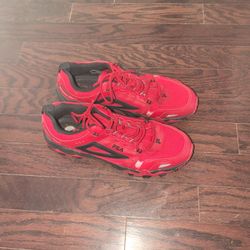  Fila Oakmont TR sneakers Size 14