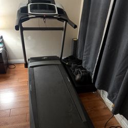 electric treadmill  with Bluetooth