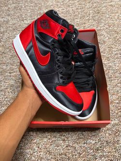 Air Jordan 1 Retro High Satin Bred Sneakers
