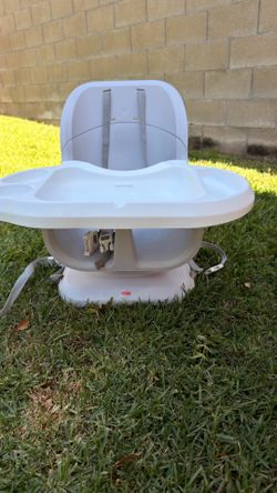 Fisher price high chair adjustable with all straps